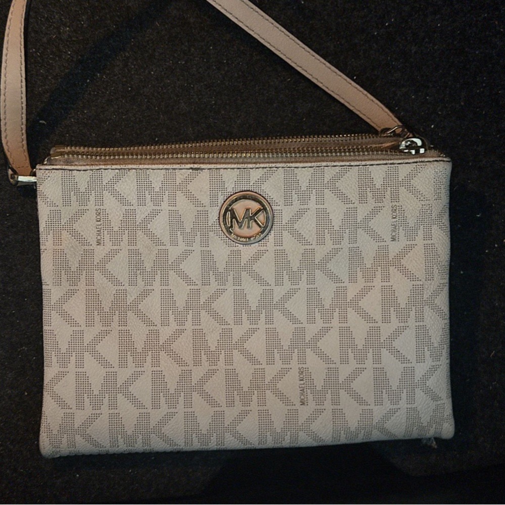 Michael Kors crossbody